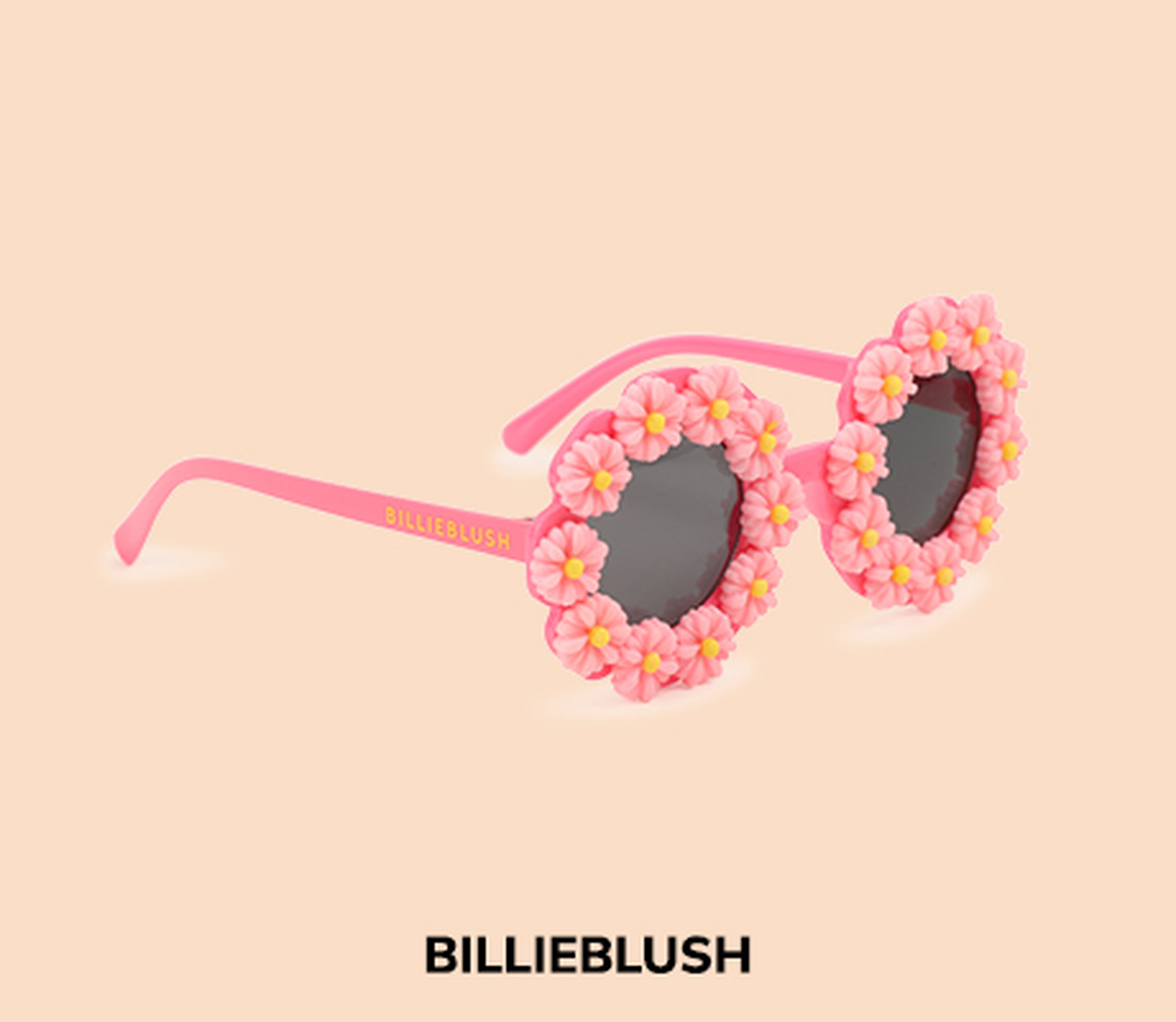 French Riviera: clothing, collection & the essence of chic style