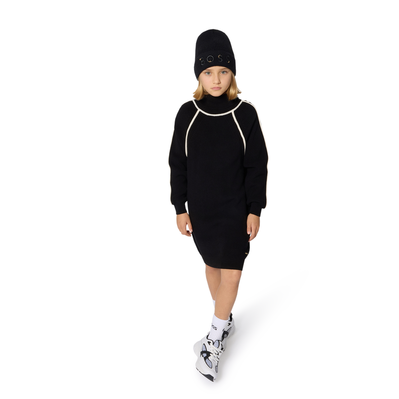 Gestrickte Mütze BOSS 
                        GIRL