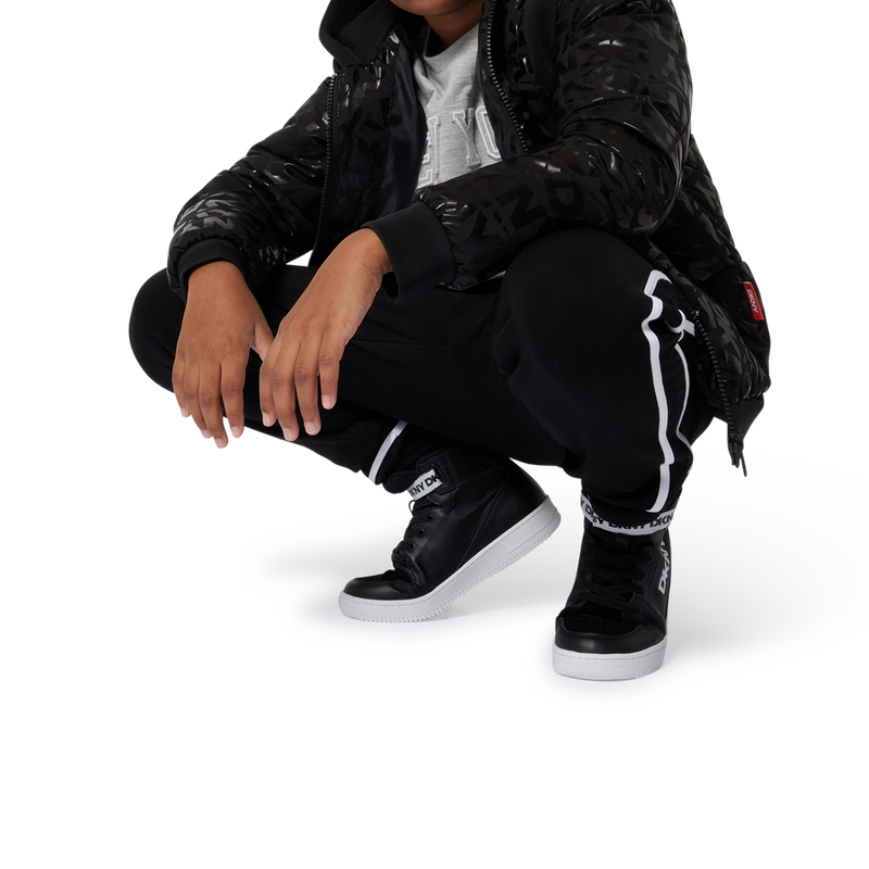 Kurzarm-T-Shirt DKNY 
                        BOY