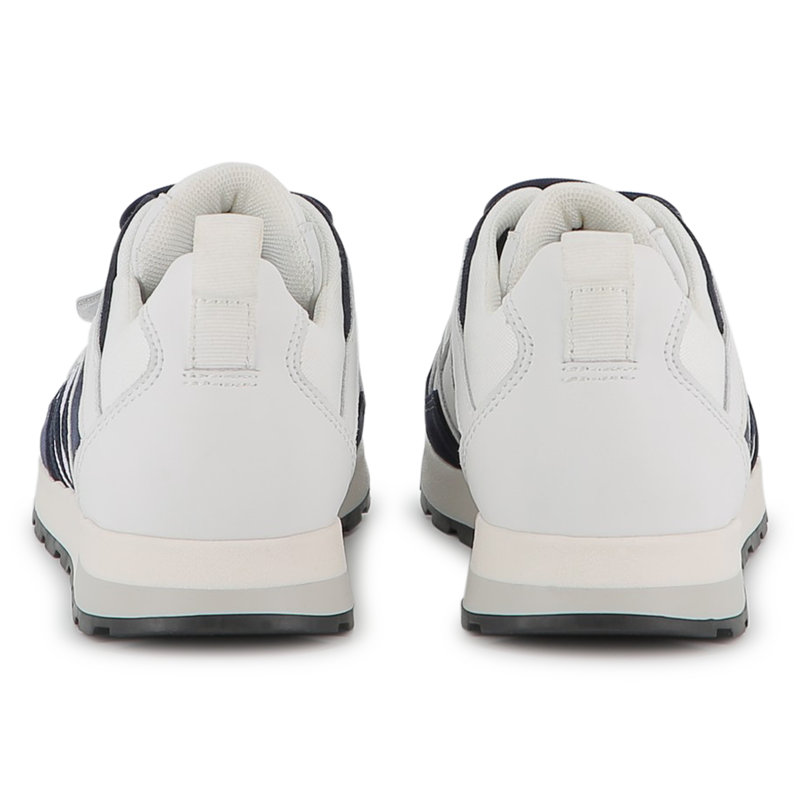 Sneakers mit Schnürung BOSS 
                        BOY