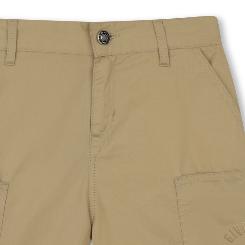 SHORTS MIT DETAILS GIVENCHY 
                        BOY