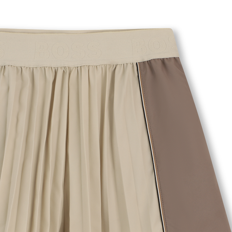 Kurze Hose BOSS 
                        M&Auml;DCHEN