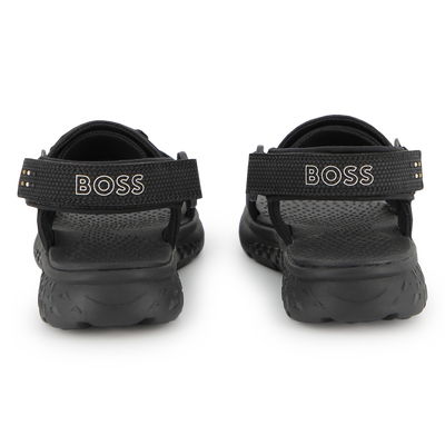 K&Uuml;NSTLICHE SANDALEN BOSS BOY
