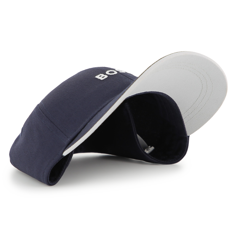 KAPPE MIT VERSTELLBAREM VERSCHLUSS BOSS 
                        BOY