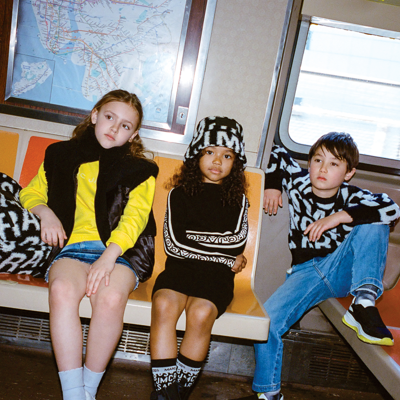 Pulloverkleid mit Wolle MARC JACOBS 
                        GIRL