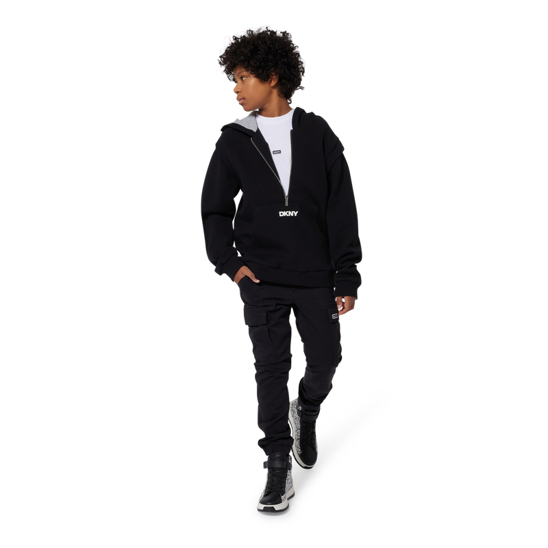 Baumwoll-Hose mit Taschen DKNY 
                        BOY