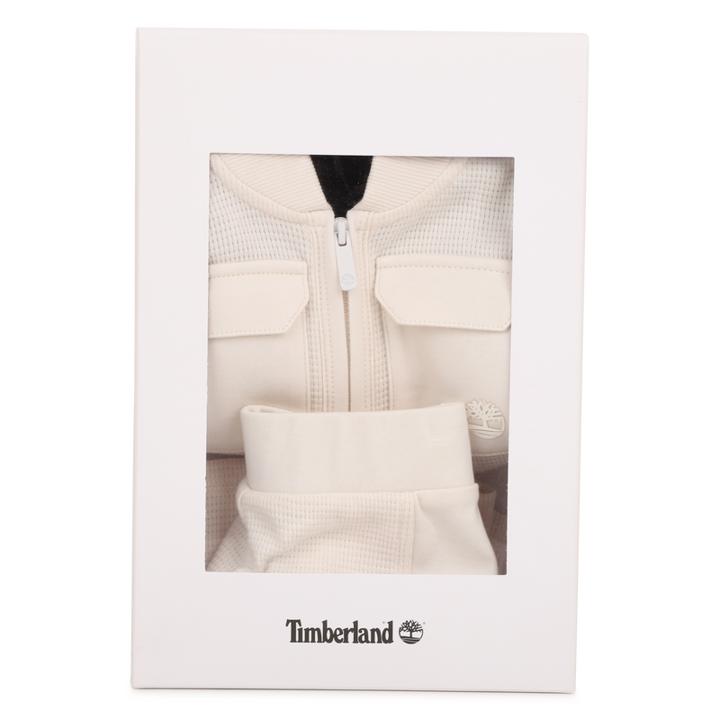 SET AUS STRICKJACKE, T-SHIRT UND SHORTS TIMBERLAND 
                        BOY