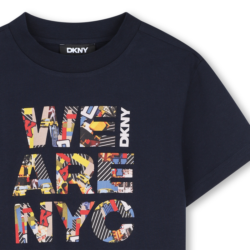 T-Shirt mit kurzen &Auml;rmeln DKNY 
                        BOY