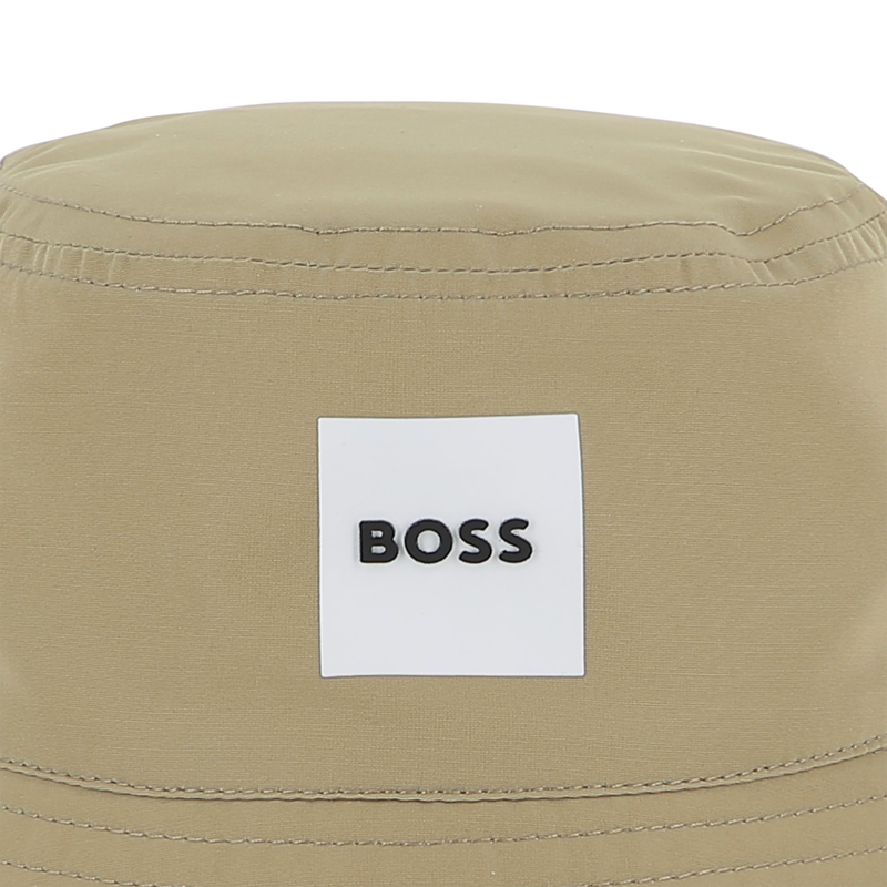 REVERSIBLER BOB BOSS 
                        BOY