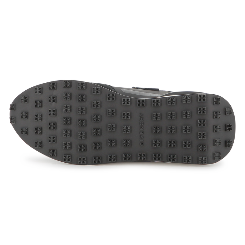 Sneaker mit elastischen Schn&uuml;rsenkeln GIVENCHY 
                        UNISEX