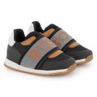 Sneaker mit Markengummi BOSS 
                    BOY