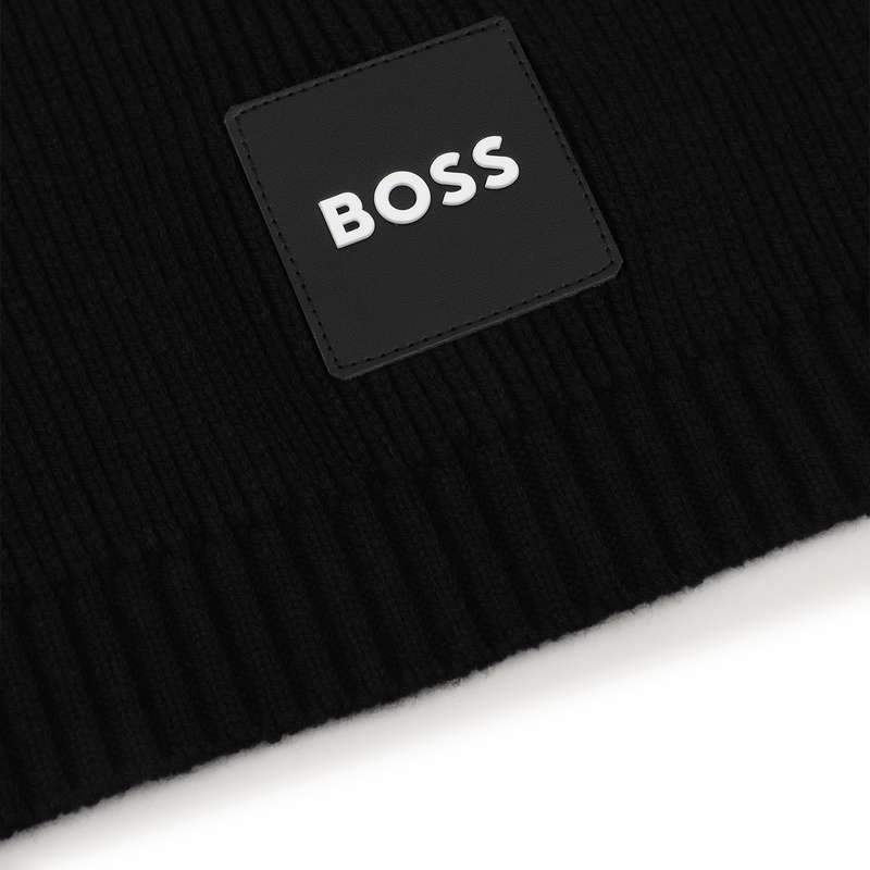 Halsband BOSS 
                        BOY