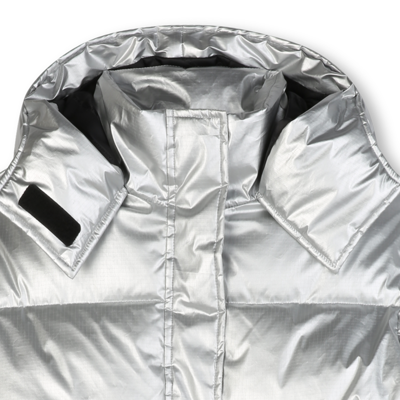 Silberne Daunenjacke mit Kapuze KARL LAGERFELD KIDS 
                        GIRL