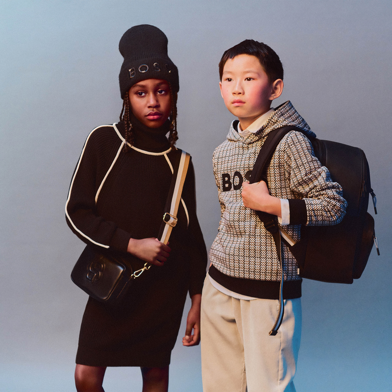 Gestrickte M&uuml;tze BOSS 
                        GIRL