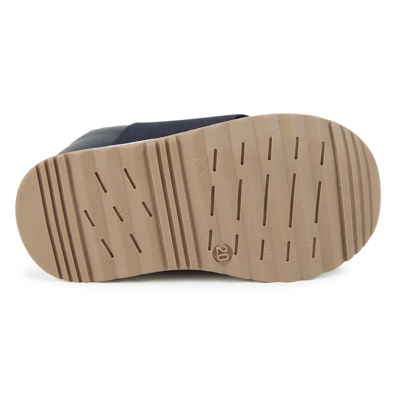 Sneakers aus 2 Materialen BOSS 
                        BOY