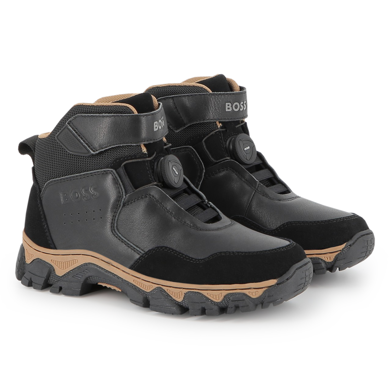 Stiefelette aus gemischtem Material BOSS 
                        BOY