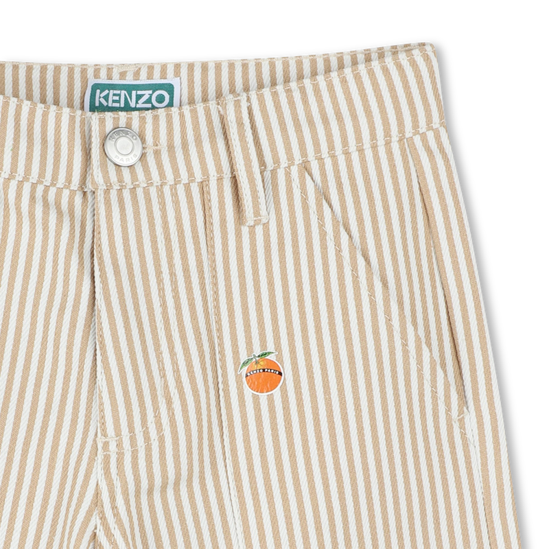 Gestreifte Bermudas mit Badges KENZO KIDS 
                        BOY