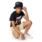 Shorts aus ausgefallenem material DKNY 
                    BOY