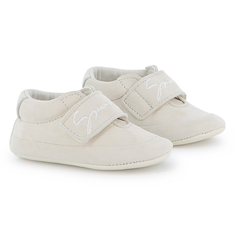 Gef&uuml;tterte Hausschuhe GIVENCHY 
                        UNISEX