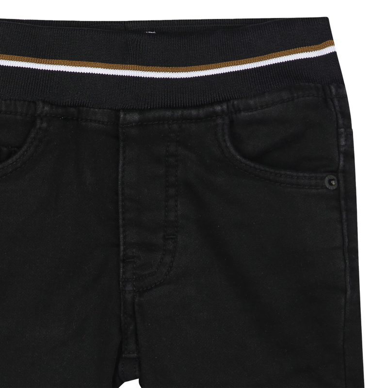 JEANSHORT BOSS 
                        BOY