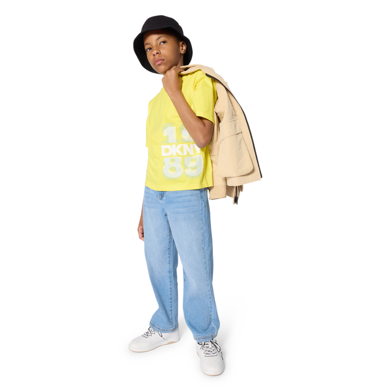 JEANS MIT 5 TASCHEN DKNY 
                        UNISEX