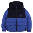 Daunenjacke mit abnehmbaren &Auml;rmeln und Kapuzen TIMBERLAND 
                    BOY