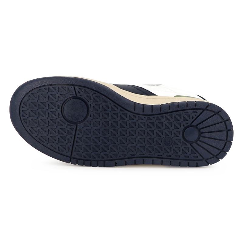 Schnürsneaker aus Materialmix BOSS 
                        BOY