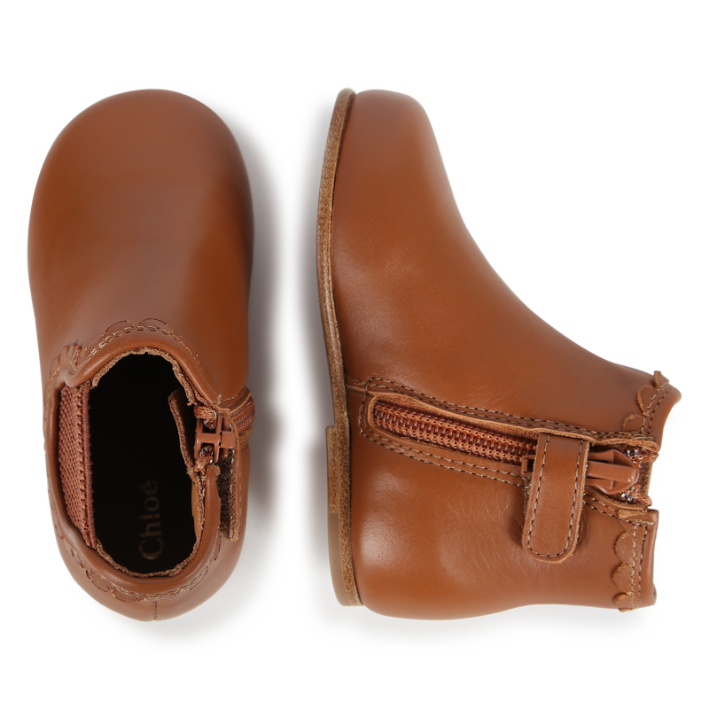 Lederstiefeletten mit Zipper CHLOE 
                        GIRL