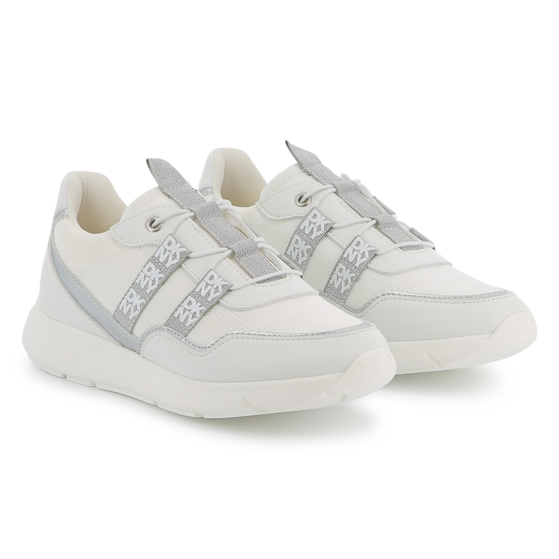 Sneaker aus zwei Materialien DKNY 
                        GIRL