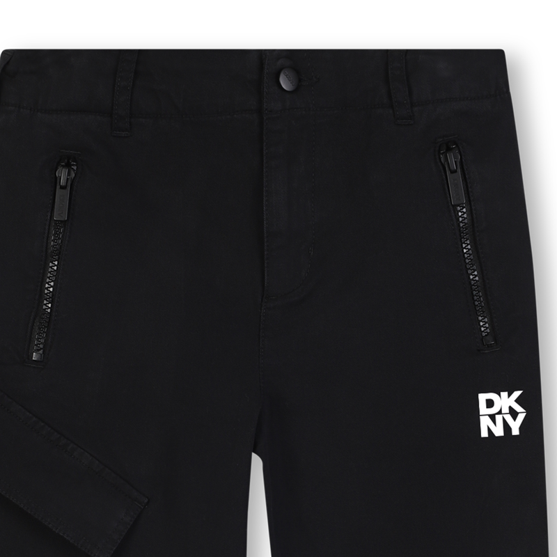 Hose aus Twill DKNY 
                        UNISEX