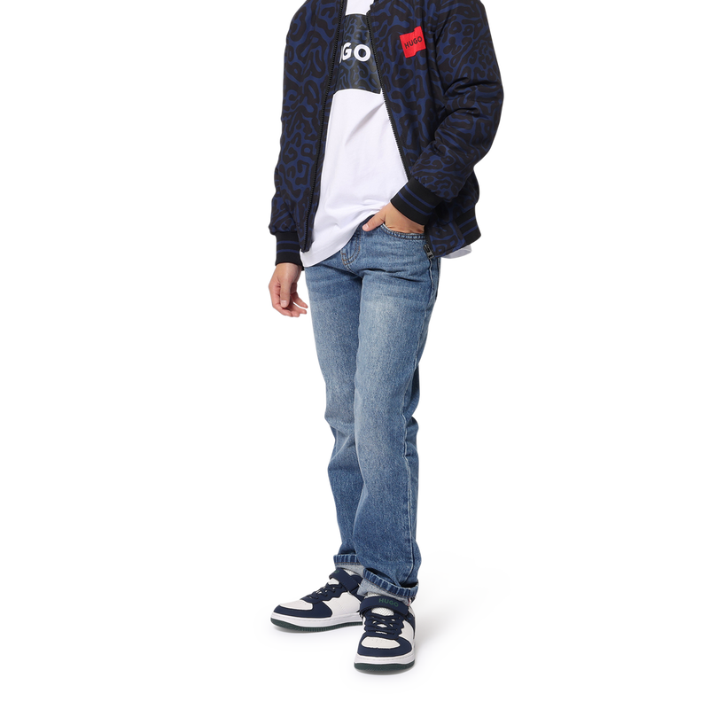 Gerade Jeans aus Baumwolle HUGO 
                        BOY