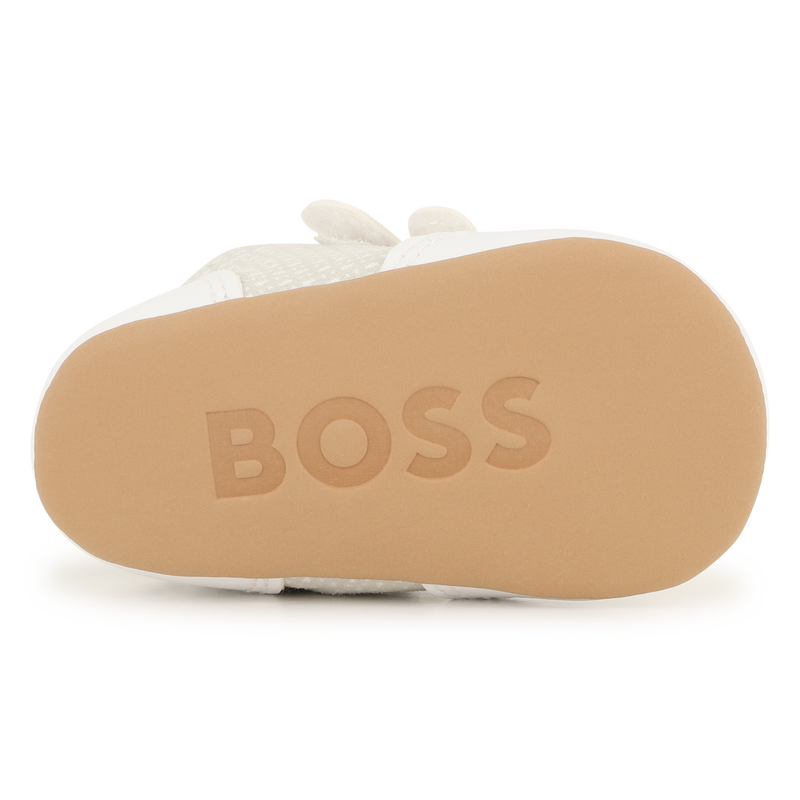 HAUSSCHUHE AUS SCHAFFELLEDER BOSS 
                        BOY