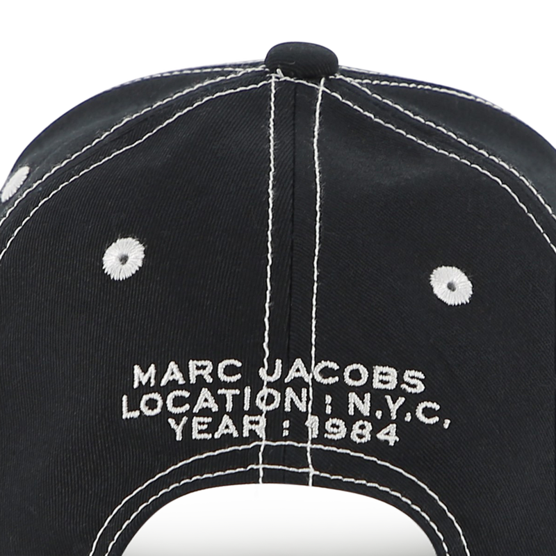M&Uuml;TZE MARC JACOBS 
                        BOY