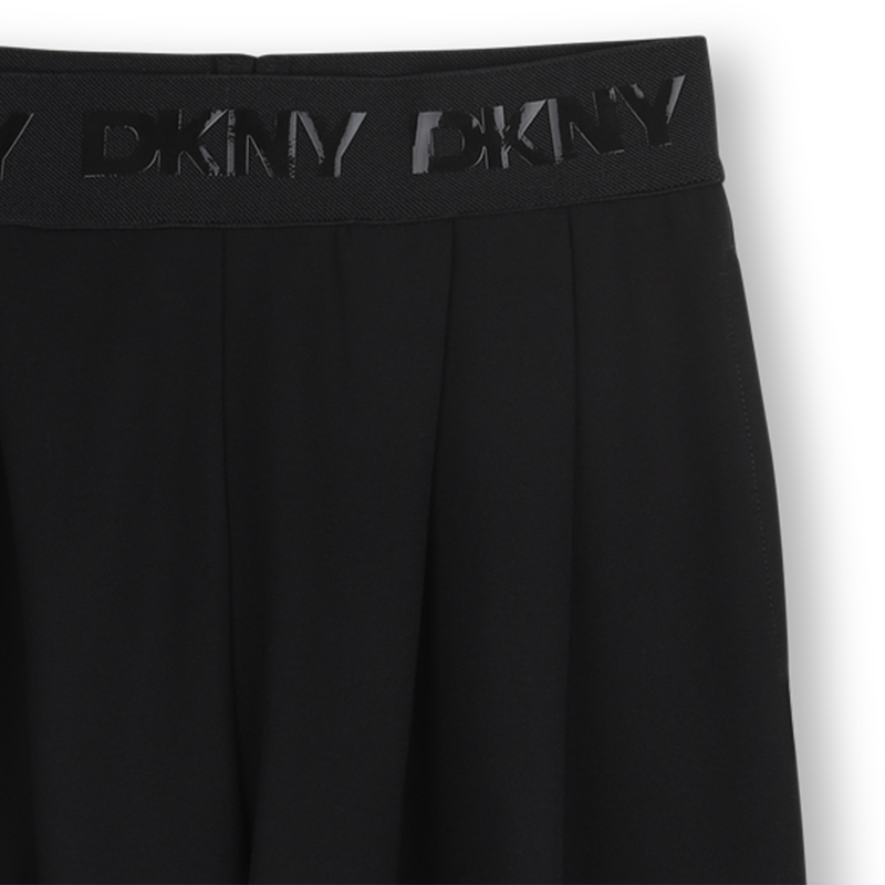 WEITE HOSEN DKNY 
                        GIRL