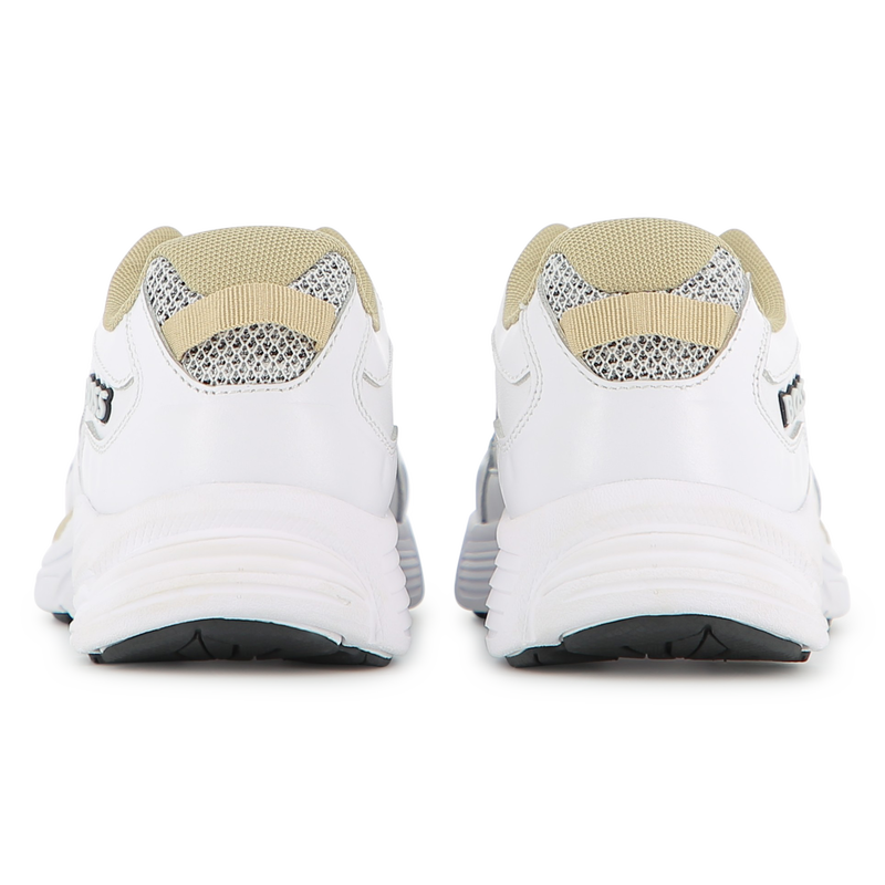 Sneaker zum schn&uuml;ren