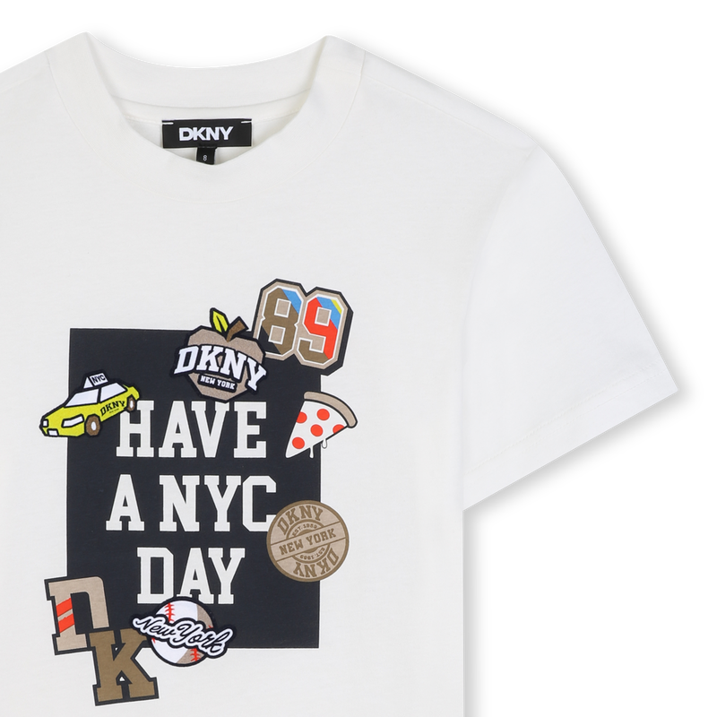 T-Shirt mit kurzen &Auml;rmeln DKNY 
                        BOY