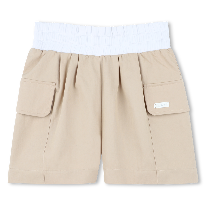 Shorts mit Pattentaschen DKNY 
                        GIRL