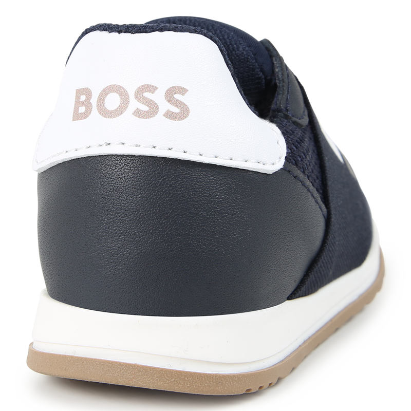 Sneakers aus 2 Materialen BOSS 
                        BOY