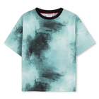 T-Shirt &uuml;ber und &uuml;ber HUGO 
                    BOY