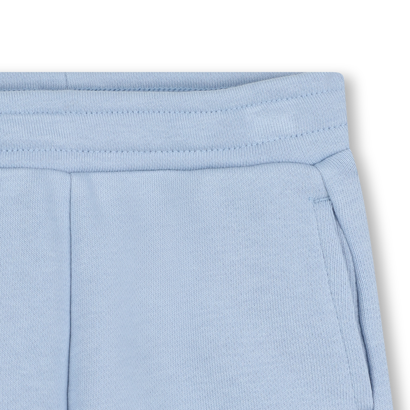 Einfarbige Sweatshorts BOSS 
                        BOY