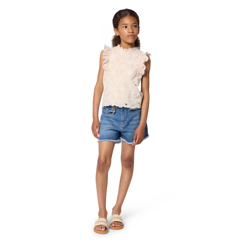 T-SHIRT MIT BLUMENSTICKEREI CHLOE 
                        GIRL