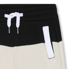 Zweifarbige Sweatshorts BOSS 
                    BOY