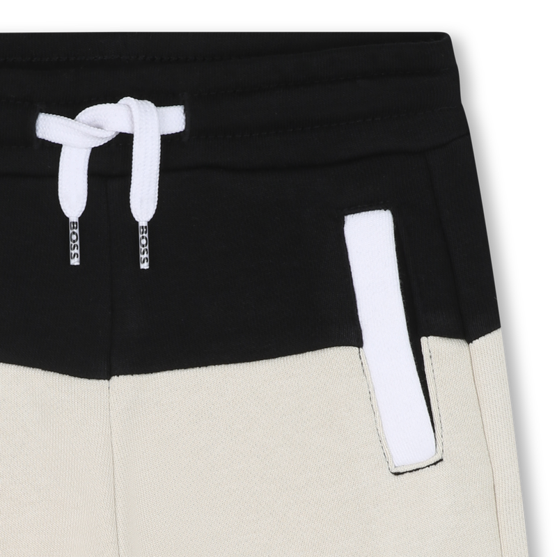 Zweifarbige Sweatshorts BOSS 
                        BOY