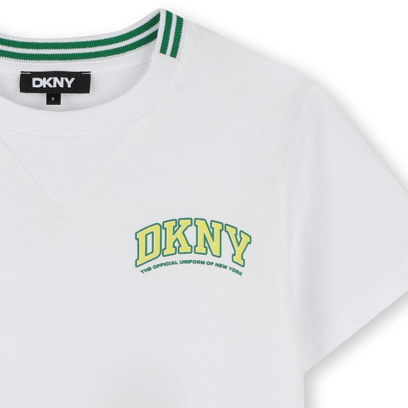 Kurzarm-T-Shirt aus Baumwolle DKNY 
                        BOY