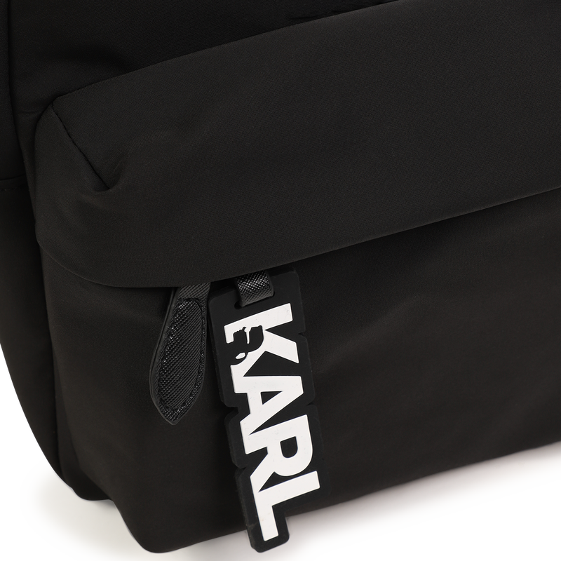 Kleiner Rucksack mit Badge KARL LAGERFELD KIDS 
                        GIRL