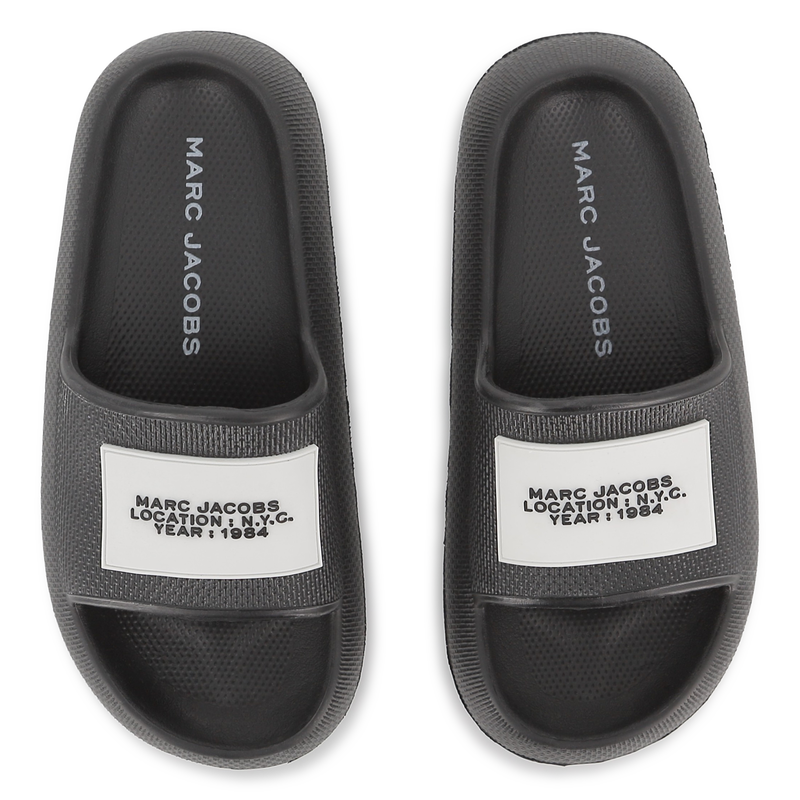 KLOPFEN MARC JACOBS 
                        BOY