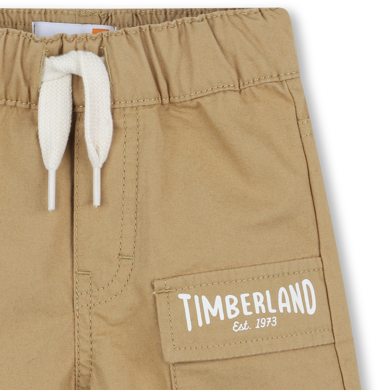 Shorts aus Gabardine TIMBERLAND 
                        BOY