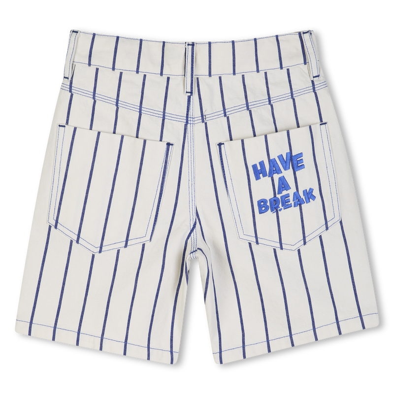 BERMUDASHORTS AUS ZERKNITTERTEM MATERIAL BILLIEBLUSH 
                        BOY