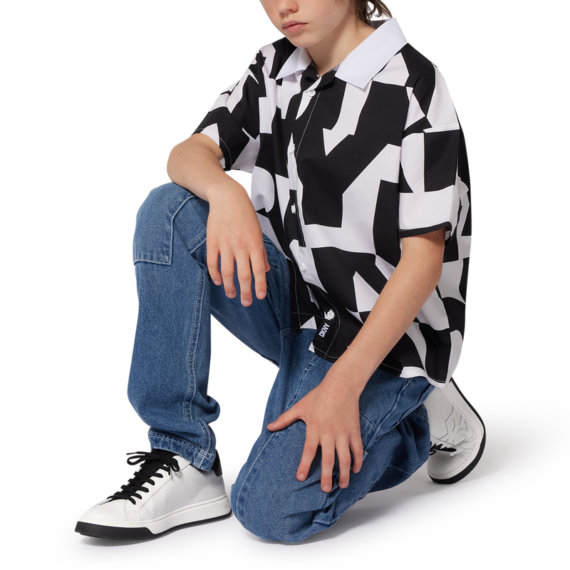 Kurz&auml;rmeliges Hemd DKNY 
                        UNISEX