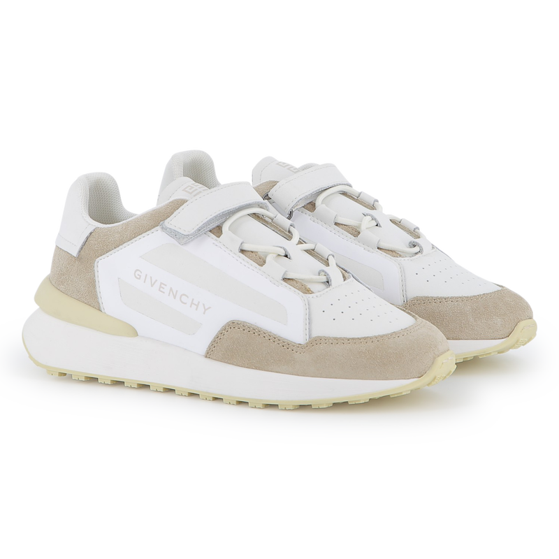 Sneaker mit elastischen Schnürsenkeln GIVENCHY 
                        UNISEX